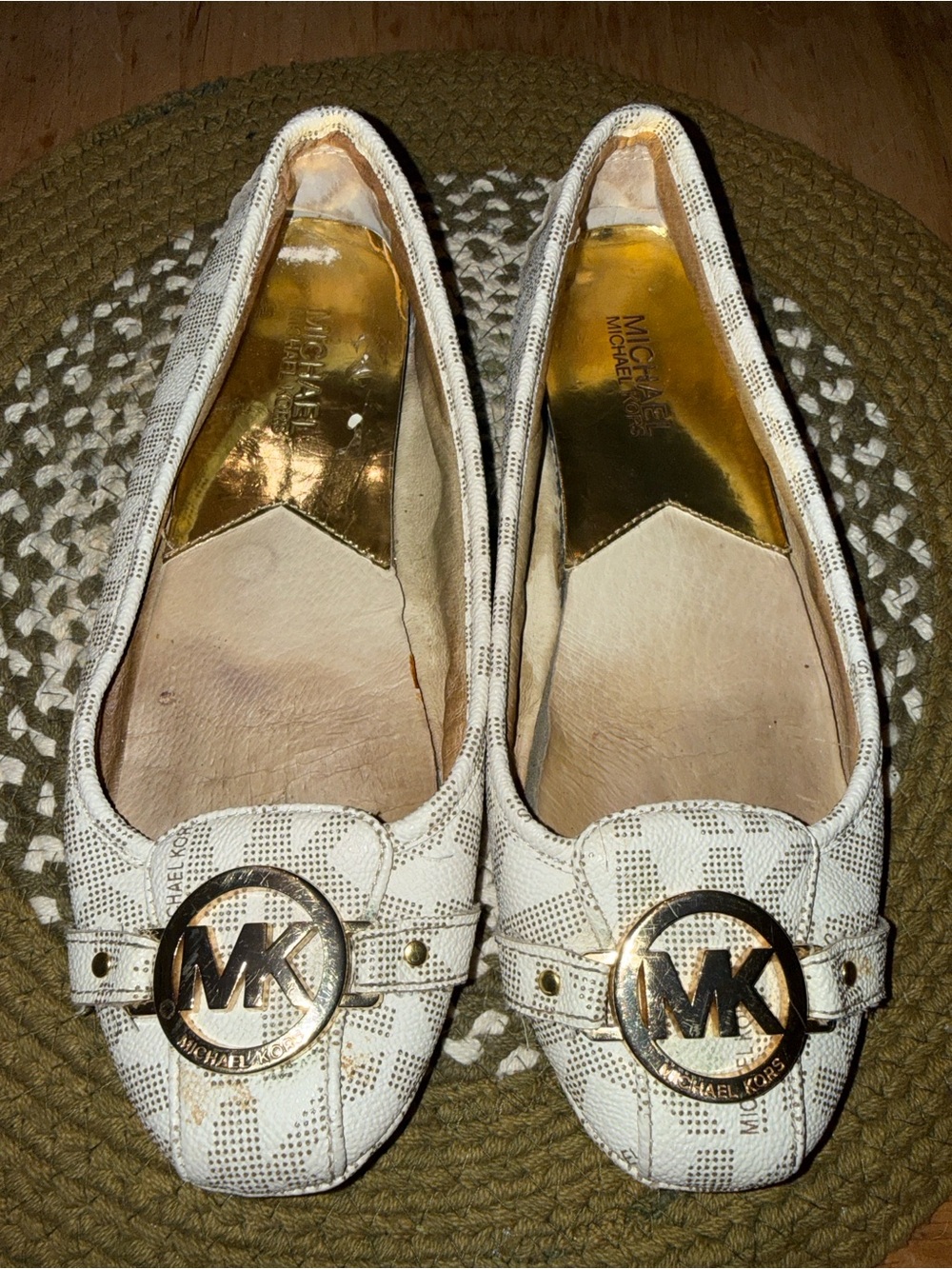 MICHAEL Michael Kors White Signature Logo Fulton Moccasin Driving Flats